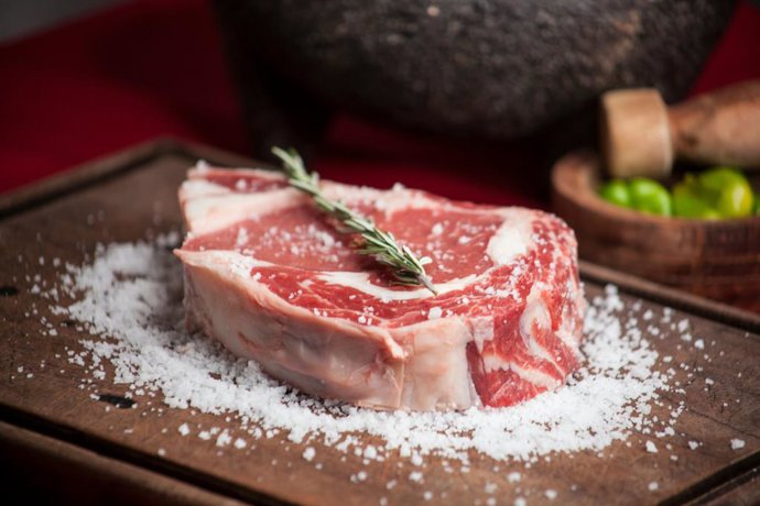 ¿Es Verdad Que Congelar Carne Estropea Su Sabor? Carniceros Desmontan El Mito Y Explican Cómo Congelarla Correctamente