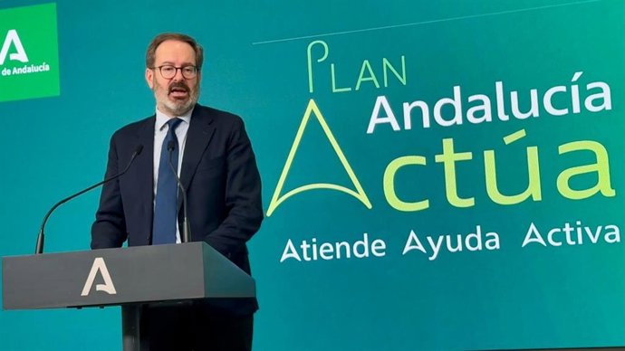 Adolfo Molina, durante la presentación del Plan Actúa referido a Córdoba.