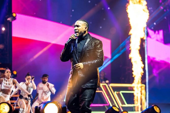 O cantor Don Omar durante uma de suas apresentações