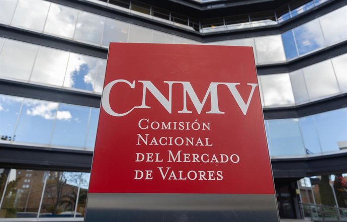 Archivo - Exterior de la sede de la Comisión Nacional del Mercado de Valores (CNMV), a 20 de noviembre de 2025, en Madrid (España).