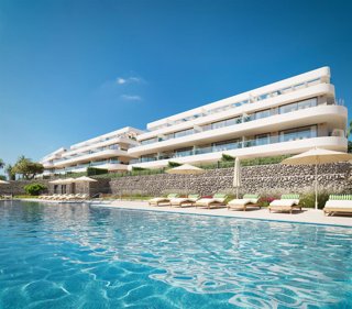 Así será la piscina de la promoción Unika Collection de AEDAS Homes en Estepona, Málaga.