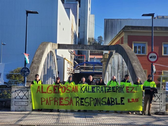 Movilización de trabajadores de Algeposa en Errenteria