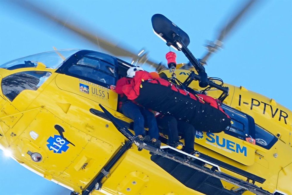 Lindsey Vonn es evacuada en helicóptero tras su fuerte accidente durante los Juegos Olímpicos de Invierno de 2026