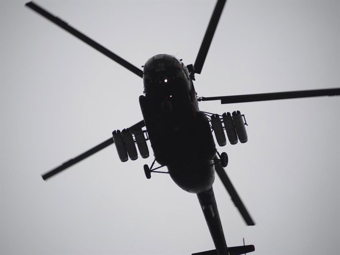 Archivo - Arquivo - 29 de julho de 2022, Lima, Lima, Peru: Um helicóptero russo Mi-171Sh da Força Aérea Peruana voando em uma exibição aérea como parte do desfile militar do Dia da Independência. O Peru comemora seu 201º aniversário de independência.