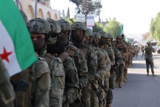 Militares del Ejército sirio