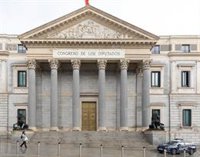 Una fundación pide al Congreso llevar al Gobierno al TC por no presentar los PGE y a regular el Debate de la Nación