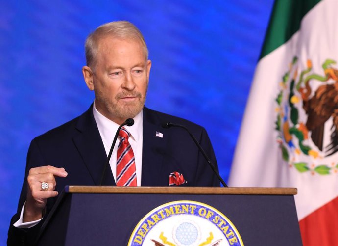 Archivo - Arquivo - O embaixador dos Estados Unidos no México, Ronald Douglas Johnson, em seu discurso pelo 249º aniversário da Independência dos Estados Unidos na Embaixada dos Estados Unidos no México, em 26 de junho de 2025, na Cidade do México, México