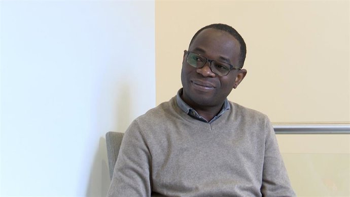 El nefrólogo centroafricano Cédric Ouanekpone