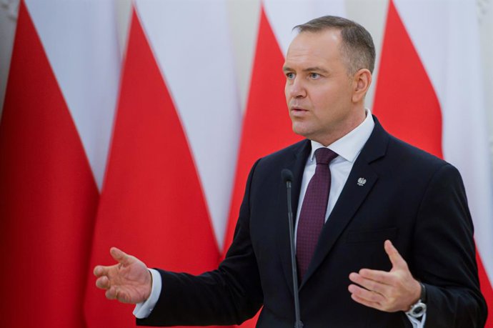 25 de janeiro de 2026, Vilnius, Lituânia: O presidente polonês Karol Nawrocki é visto conversando durante a coletiva de imprensa conjunta com o presidente ucraniano Volodymyr Zelenskyy e o presidente lituano Gitanas Nauseda no Palácio Presidencial. Presid