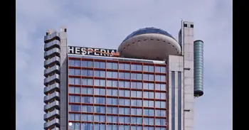 Herido grave un niño al caer por accidente desde una planta de un hotel de L'Hospitalet (Barcelona)