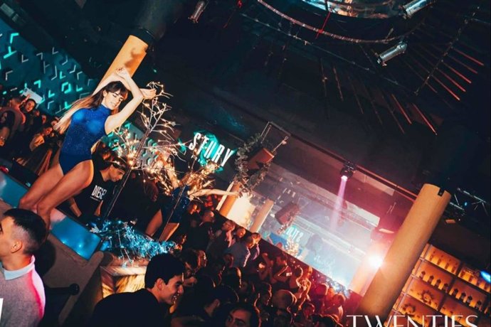 El tardeo en Barcelona; el nuevo horario de la vida social