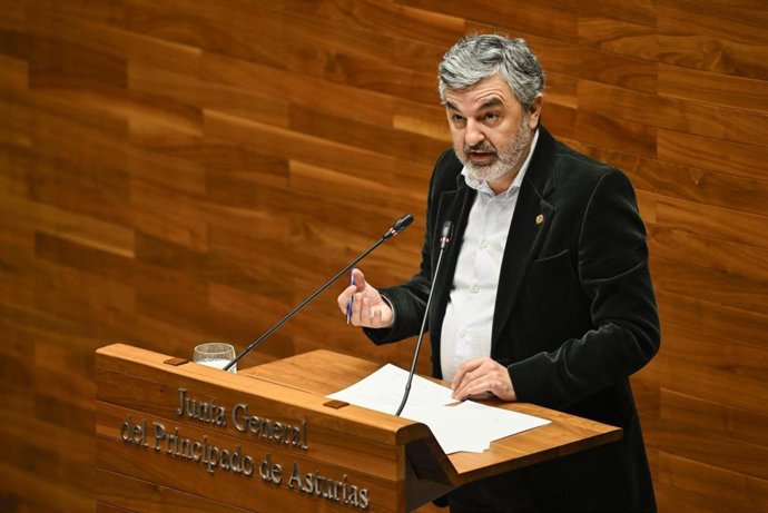 El consejero de Movilidad, Medio Ambiente y Gestión de Emergencias, Alejandro Calvo.