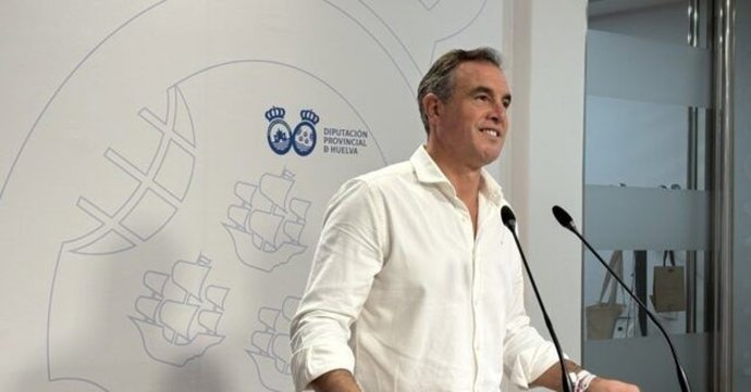 El portavoz del PSOE en la Diputación de Huelva,, Rubén Rodríguez.