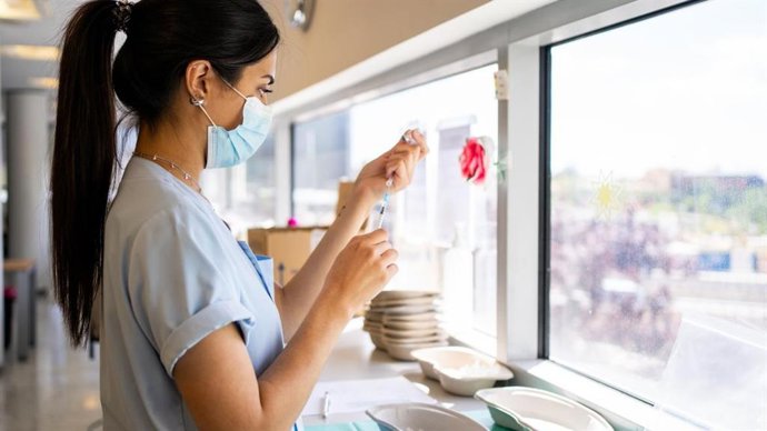 Archivo - Vacunas para la protección frente al herpes zóster 