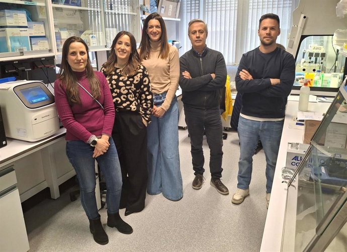 Identifica una 'huella' metabólica en pacientes coinfectados con el virus del VIH, que superan la hepatitis C