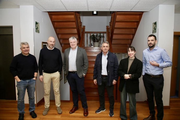 El Gobierno impulsa la digitalización rural en Puente Viesgo con un sistema de atención municipal 24/7 con IA