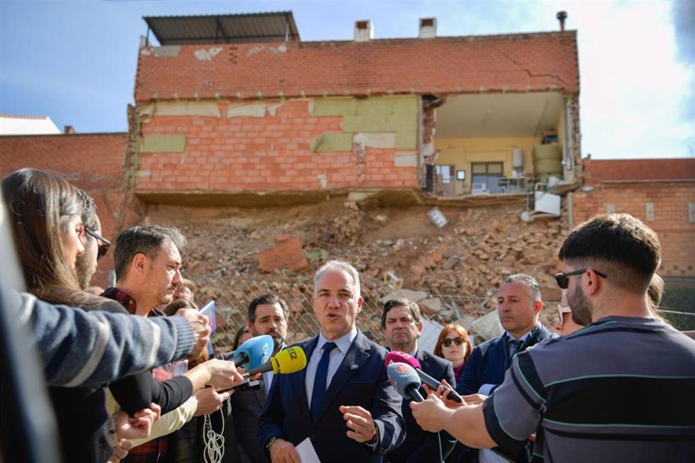 El vicesecretario del PP, Elías Bendodo, en Malagón.