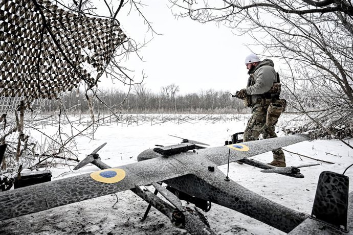 January 23, 2026, Donetsk Region, Ukraine: A soldier from a UAS crew of the Striletskyi special forces police battalion of the National Police in Zaporizhzhia region assembles a Ukrainian GARA drone before a combat mission in the Pokrovsky direction, Done