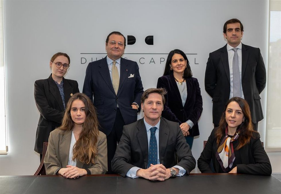 Archivo - Equipo comercial de Dunas Capital