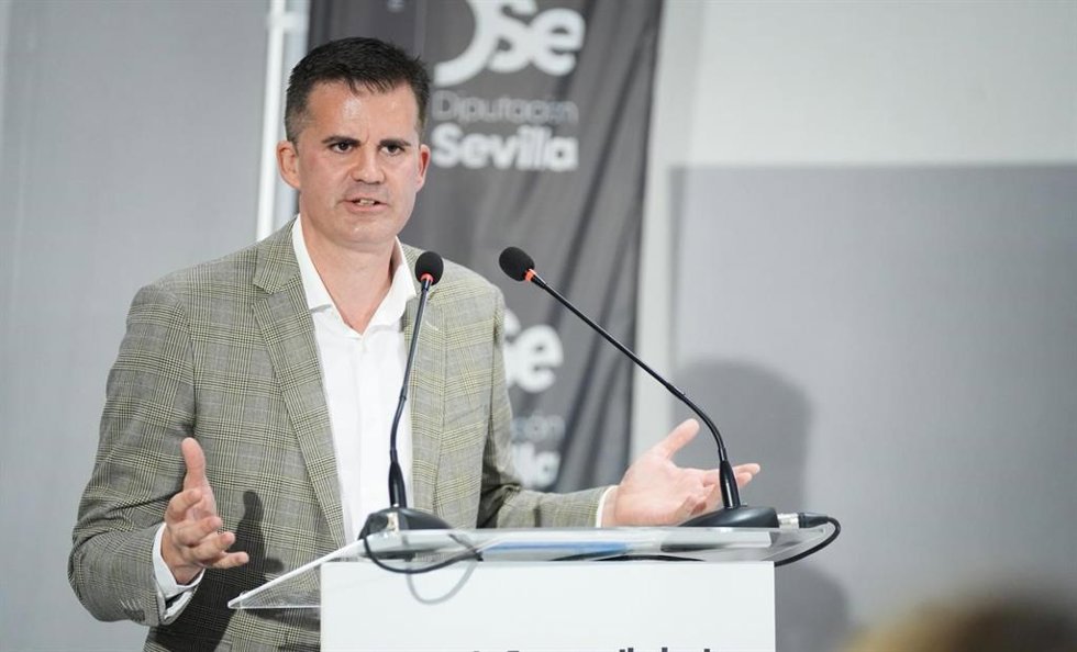 El vicepresidente de Inpro detalla el sistema compartido de 'inteligencia turística' junto a consistorios de la Sierra Morena y la Doñana sevillanas.