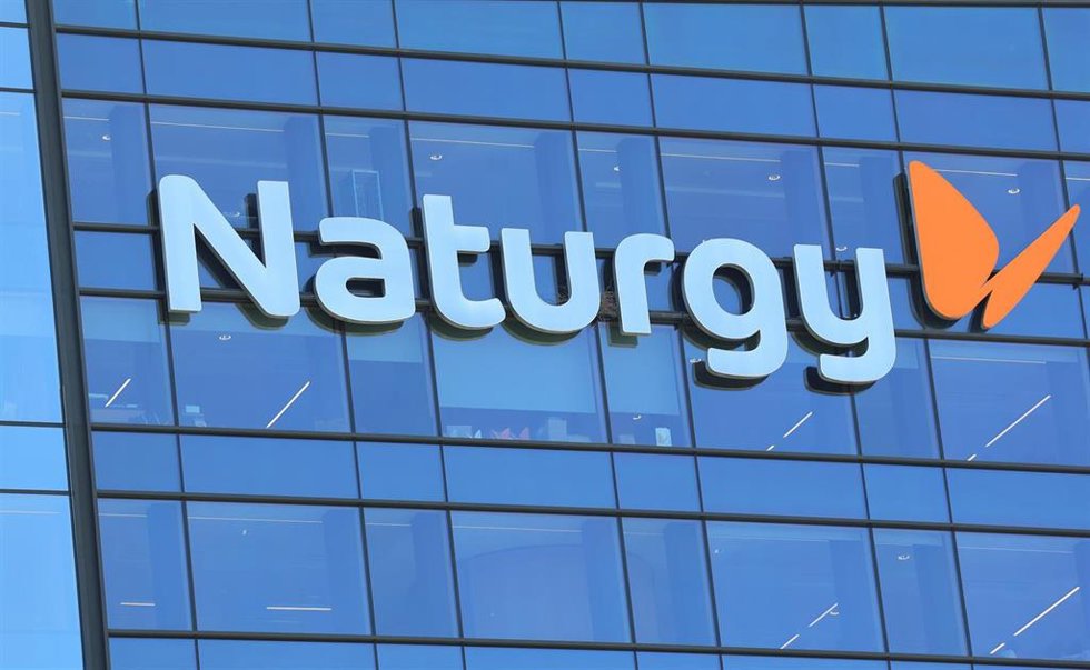 Archivo - Edificio de la sede de Naturgy, en Madrid (España)