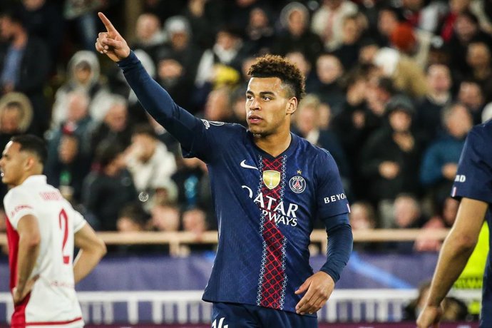 17 February 2026, Monaco: Paris Saint-Germain's Desire Doue celebrate scoring his side's goal during the UEFA Champions League soccer match between AS Monaco and Paris Saint-Germain at Louis II Stadium. Photo: Matthieu Mirville/ZUMA Press Wire/dpa