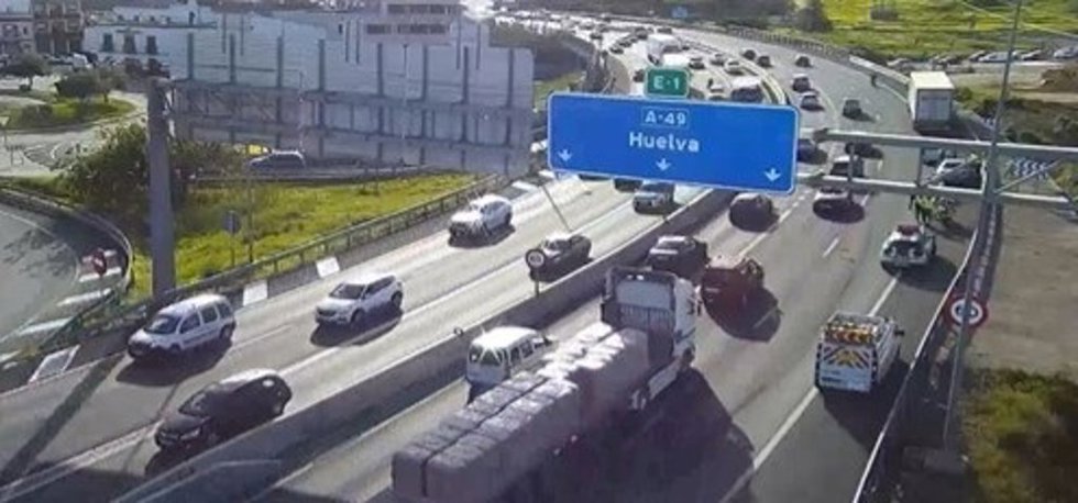 Accidente en la A-49 a la altura de Camas (Sevilla)
