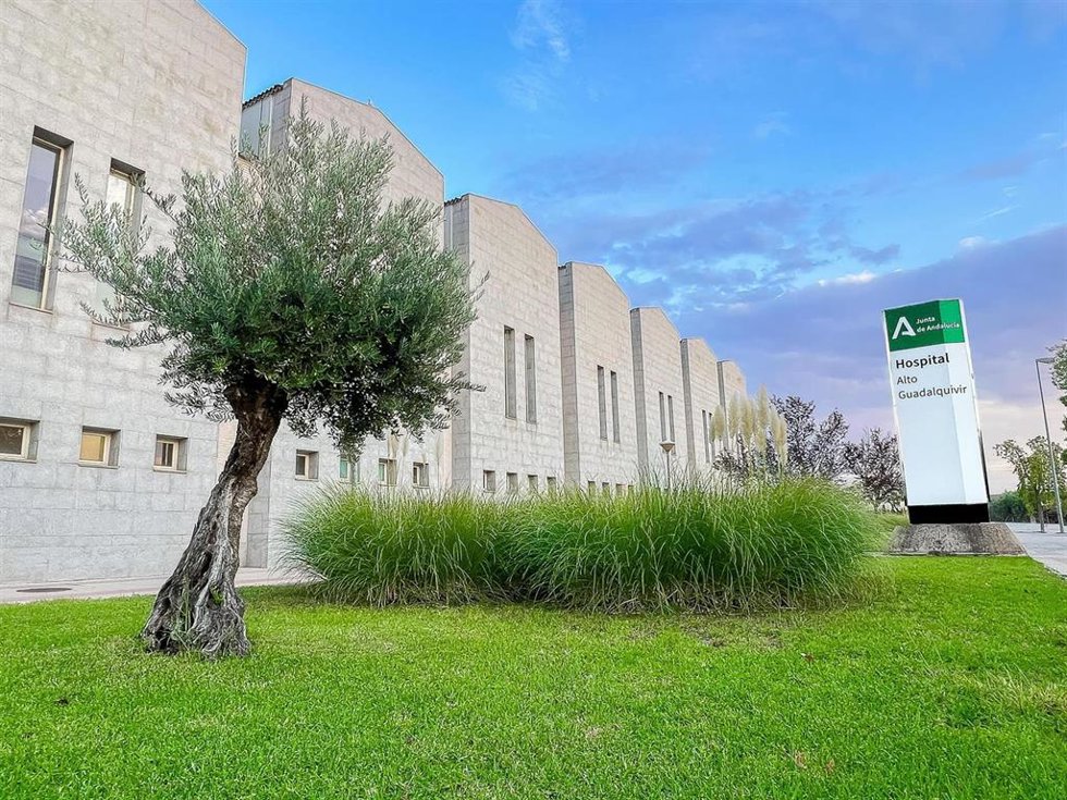 Archivo - Exterior del Hospital Alto Guadalquivir.