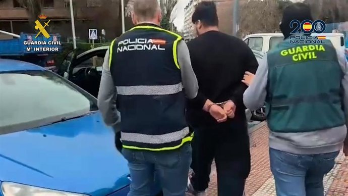 Detenido en la operación de la Guardia Civil y la Policía Nacional que ha desmantelado una organización que traficaba con cocaína en el Corredor del Henares.