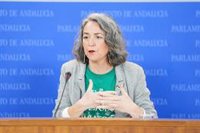 Adelante critica las distinciones por el 28F a un torero como Morante y a la "morosa" Paz Vega: "La Junta se ha lucido"