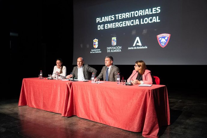 Presentación del proceso de redacción de los Planes Territoriales de Emergencia Local (PTEL) en Los Gallardos (Almería).