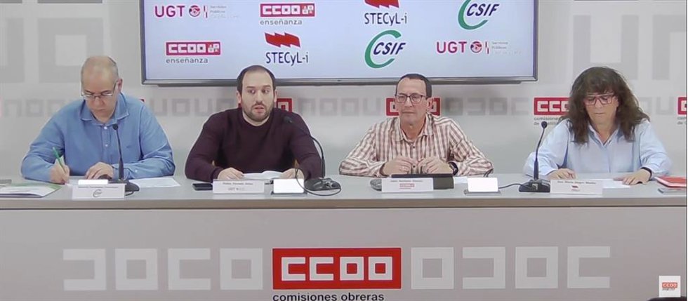 Representantes de CSIF, UGT, CCOO y Stecyl-i, durante la rueda de prensa de hoy.