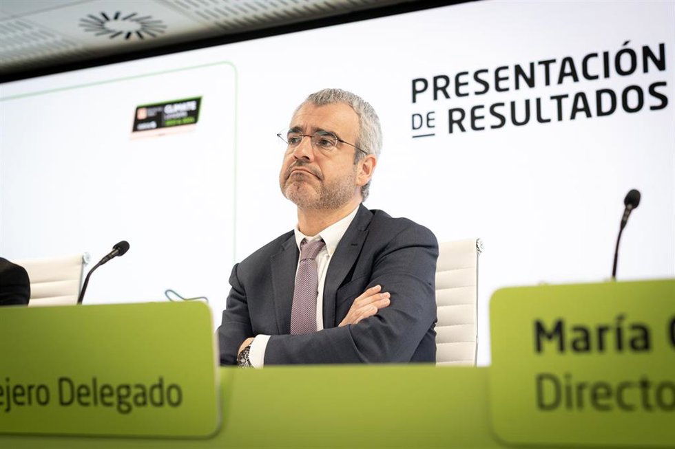 Archivo - El presidente de Aena, Maurici Lucena, durante una rueda de prensa de presentación de resultados económicos de 2024, a 26 de febrero de 2025, en Madrid (España). 