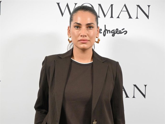 Lorena Durán posa durante la presentación de la colección primavera-verano 2026 de Woman El Corte Inglés