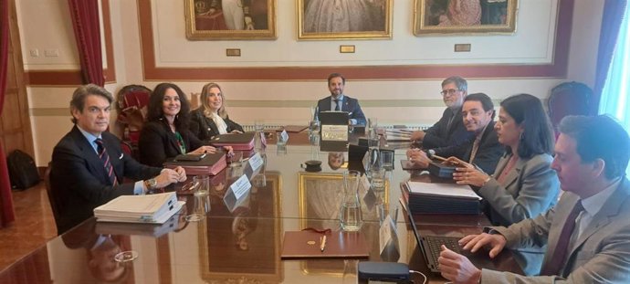La Cámara de Cuentas de Andalucía celebra en Antequera la primera reunión de su pleno fuera de una capital andaluza