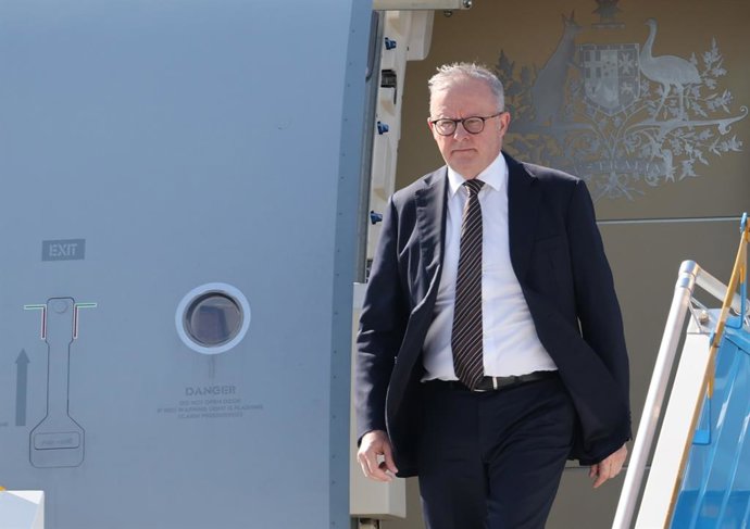 Archivo - October 29, 2025, Gimhae, Busan, SOUTH KOREA: Oct 29, 2025, Gimhae, South Korea-Australia Prime Minister Anthony Albanese Arrives at Gimhae Airport in South Korea, Oct. 29, 2025.