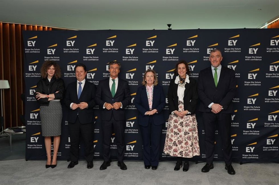 Presentación del informe 'La industria española de Defensa: 10 claves para aprovechar una oportunidad histórica.