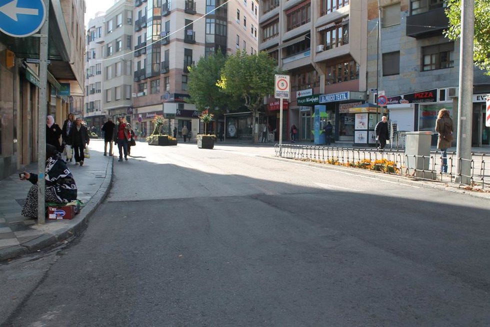 Archivo - Calle Carretería de Cuenca.