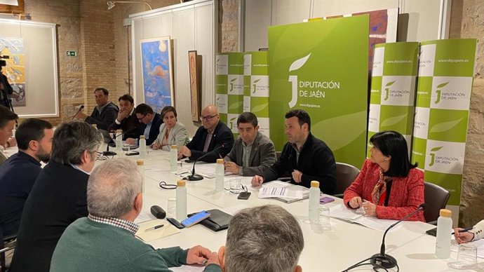 Reunión del Consejo Provincial del Aceite de Oliva