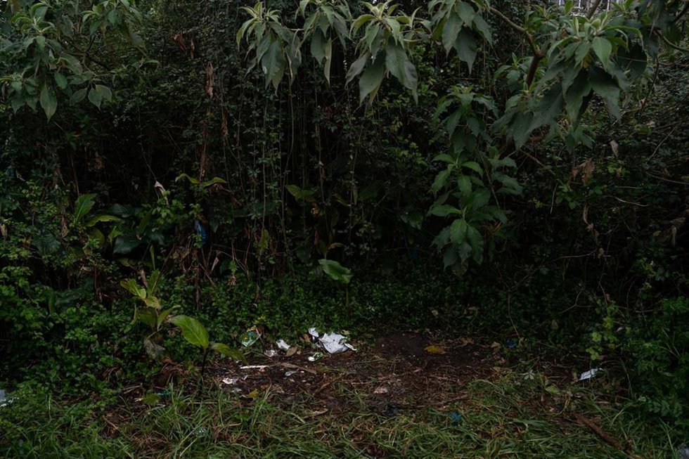 Archivo - Finca donde fue hallada la maleta, en cuyo interior estaba el cadáver de María del Carmen B.D. Su pareja, Jose Manuel D.G., alias 'O Chioleiro', fue detenido por estos hechos