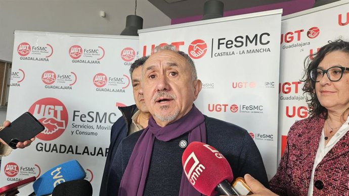 El secretario general de UGT, Pepe Álvarez, en Azuqueca de Henares