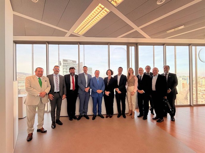 Reunión en Barcelona de miembros de la delegación de Indra Group en Catalunya con representantes del estado de Paraíba (Brasil)