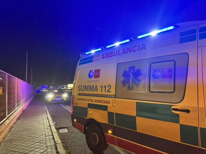 Una ambulancia del SUMA 112