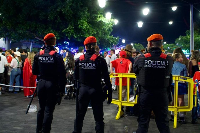 Dispositivo de la Policía Canaria en el Carnaval de Santa Cruz de Tenerife
