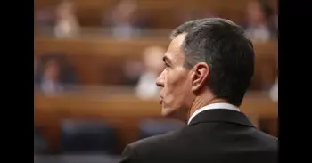 Sánchez niega que padezca una enfermedad cardiovascular y acusa a PP y Vox de difundir bulos sobre su salud