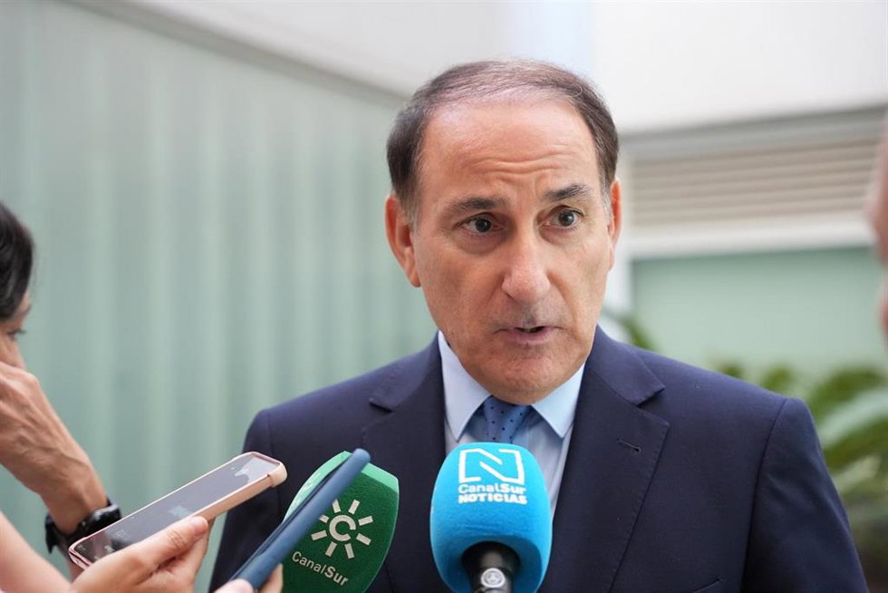 Archivo - El presidente de la Confederación de Empresarios de Málaga (CEM) y de la Confederación de Empresarios de Andalcuía (CEA), Javier González de Lara.