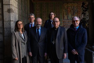 Asistentes a la firma del acuerdo