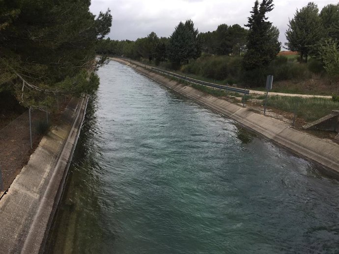 Archivo - Embalse, trasvase, riego, regadío, agua, canal, Tajo-Segura