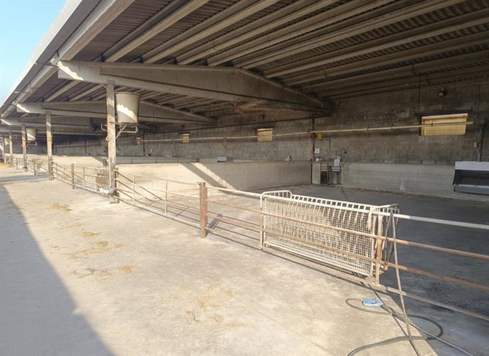 Granja vacía por la DNC