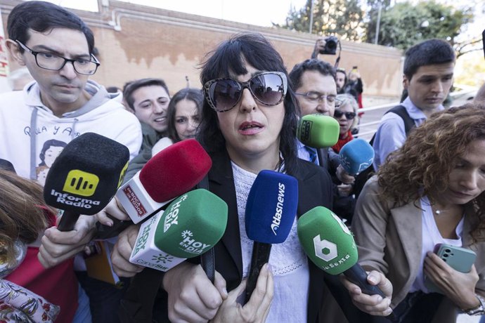 Archivo - Arquivo - Juana Rivas declara-se este quinta-feira pelo presumível rapto do seu filho menor perante o  Tribunal de Instrução n.º 4 de Granada. A 30 de outubro de 2025, em Granada (Andaluzia, Espanha). O Tribunal de Instrução n.º 4 de Granada tom